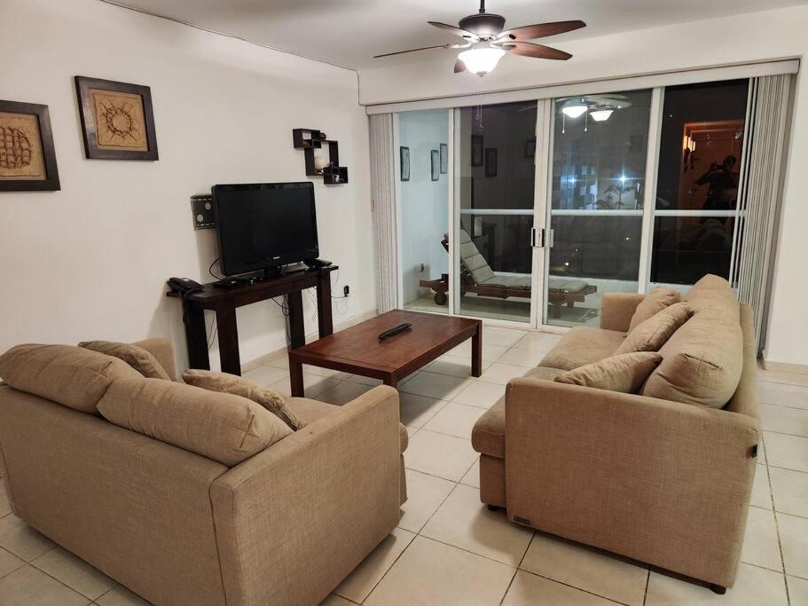 Departamento De Lujo. Seguridad 24. Playa A Pasos. Appartement Acapulco Buitenkant foto