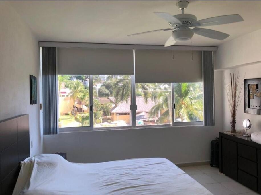 Departamento De Lujo. Seguridad 24. Playa A Pasos. Appartement Acapulco Buitenkant foto